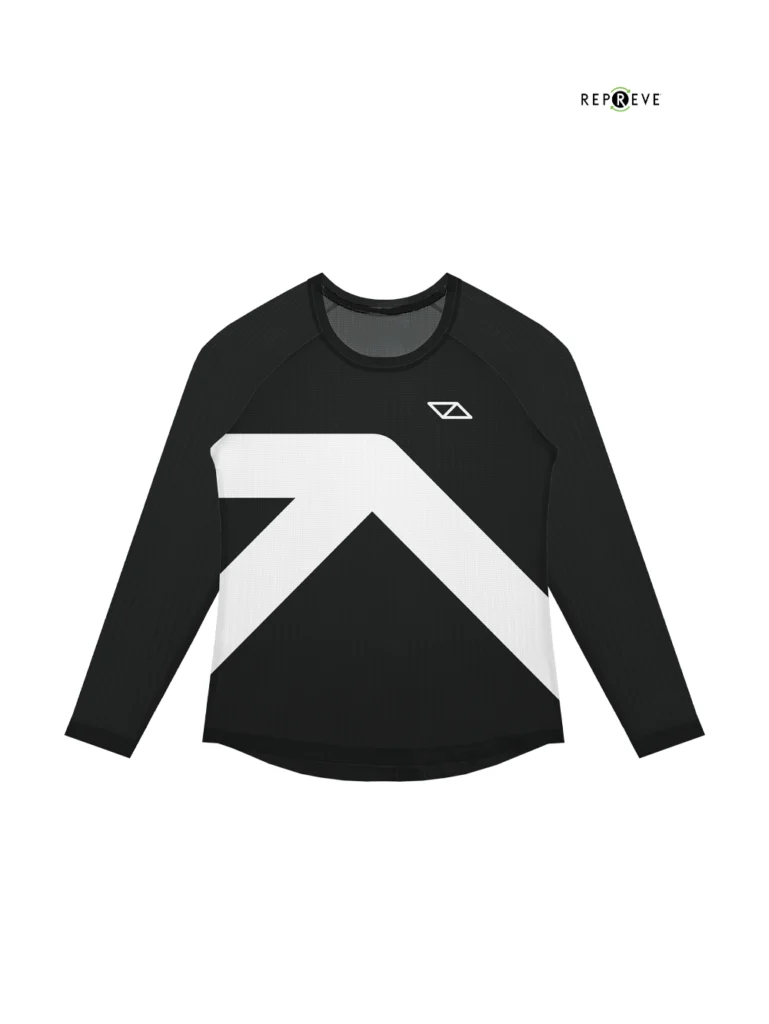 Verba Classic Black Long Sleeve Women